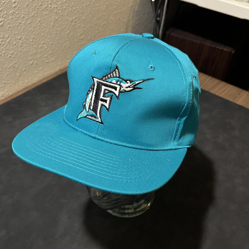 Vintage Florida Marlins Hat Cap Snap Back Mens MLB Baseball Drew Pearson 90s